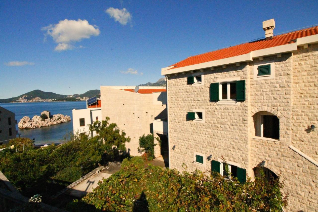 Guest House Villa Pastrovka Sveti Stefan Exterior photo