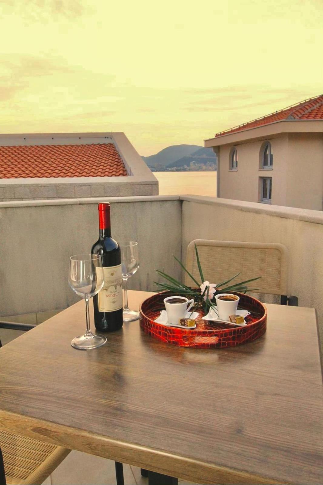 Guest House Villa Pastrovka Sveti Stefan Exterior photo